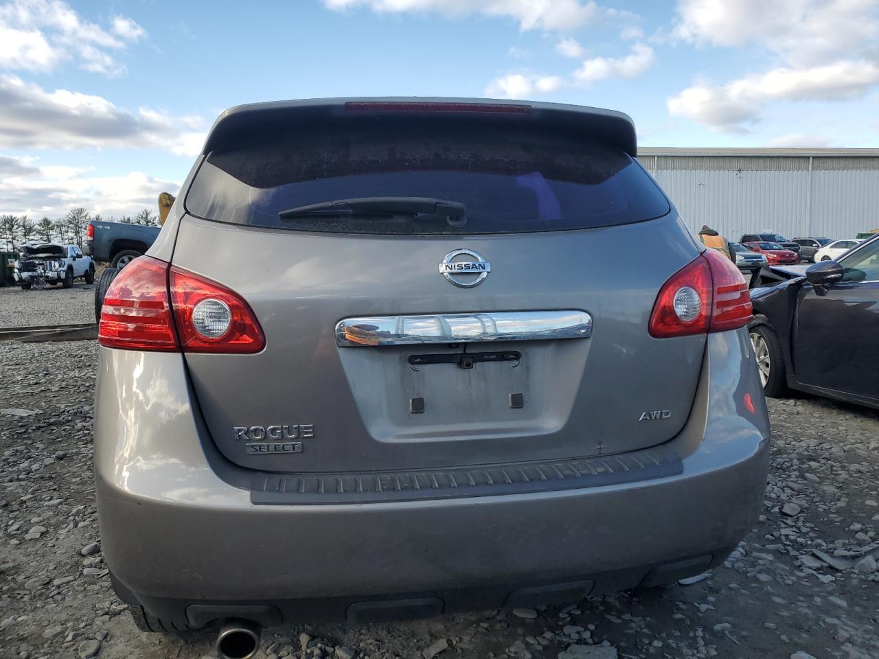 NISSAN ROGUE S