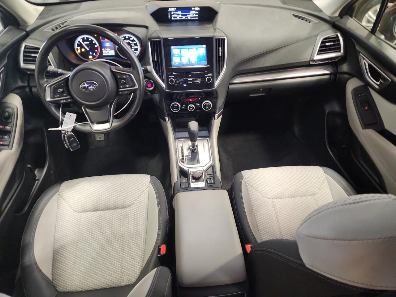 SUBARU FORESTER PREMIUM