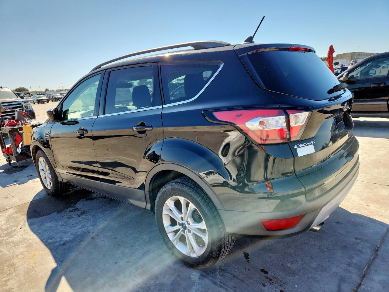 FORD ESCAPE SE