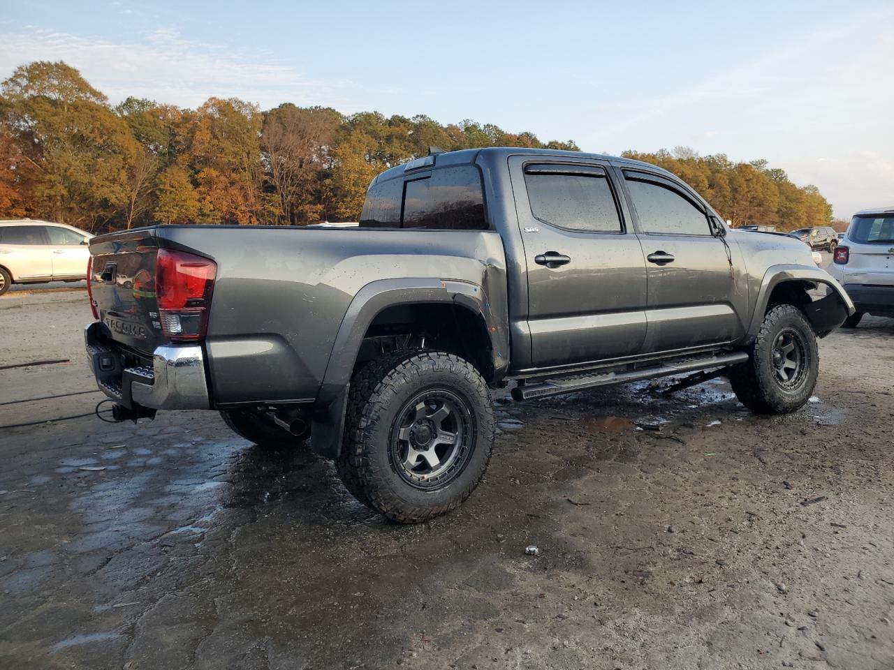 TOYOTA TACOMA DOUBLE CAB