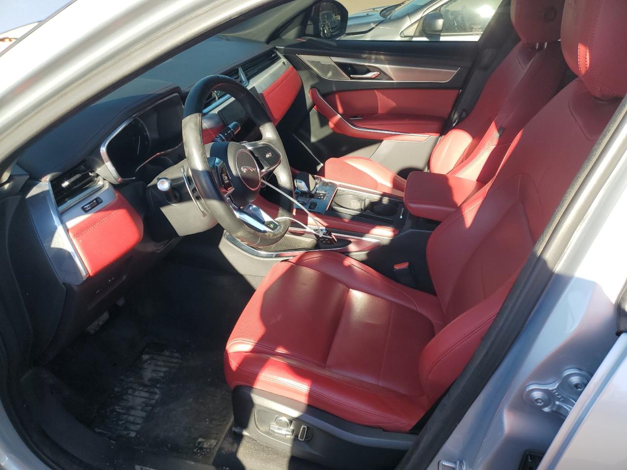 JAGUAR F-PACE R-DYNAMIC S