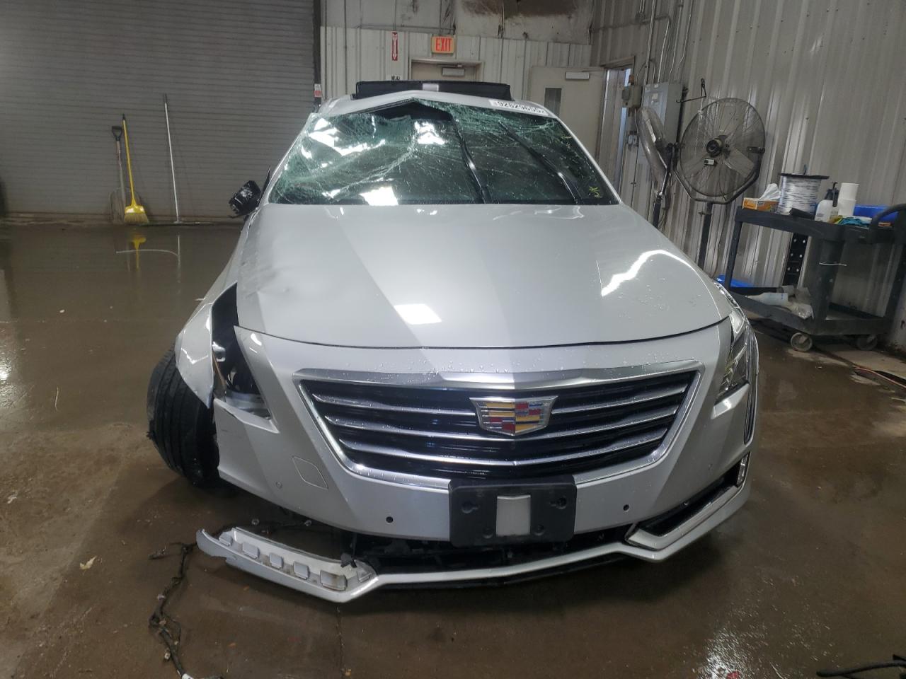 CADILLAC CT6 LUXURY
