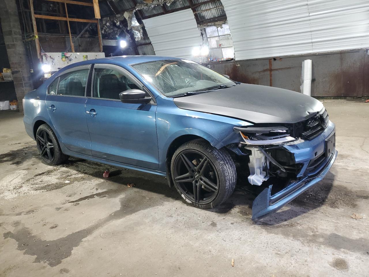 VOLKSWAGEN JETTA BASE