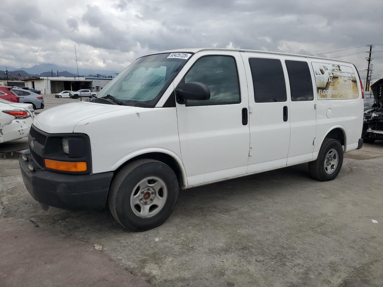 Lot #3297153518 2005 CHEVROLET EXPRESS G1