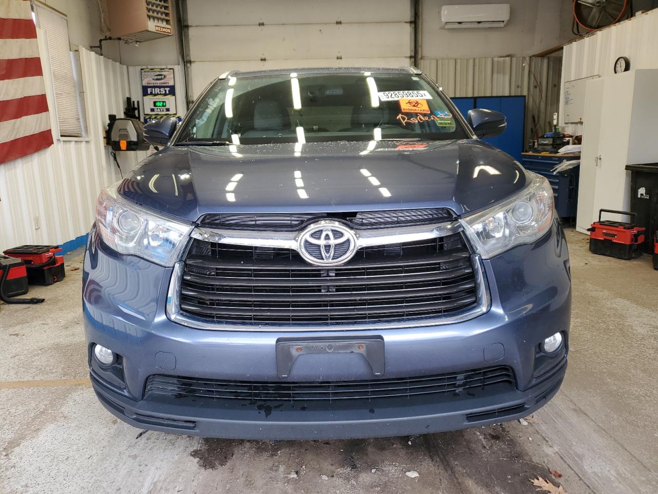 TOYOTA HIGHLANDER XLE