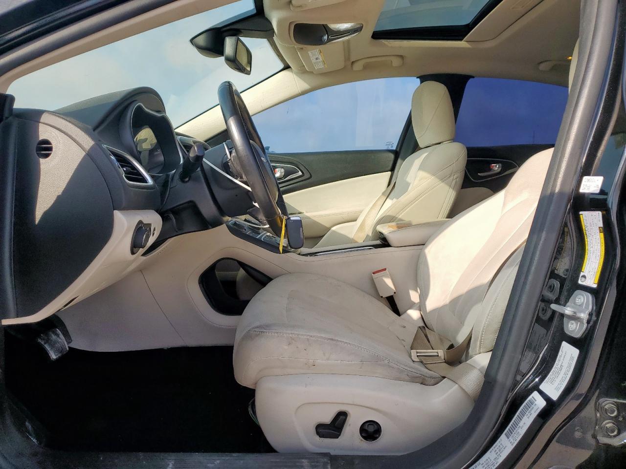 CHRYSLER 200 LIMITED