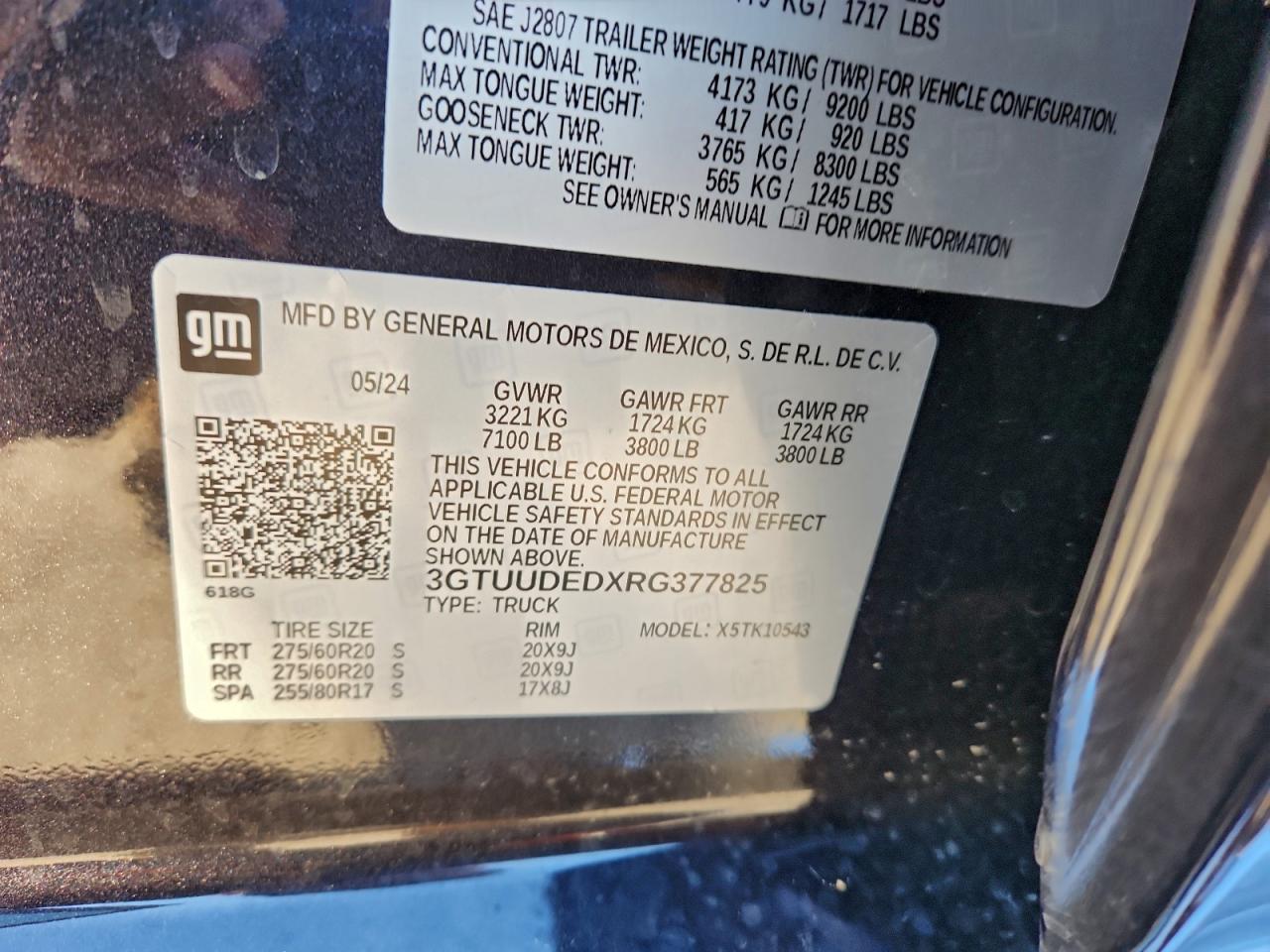 GMC SIERRA K1500 SLT