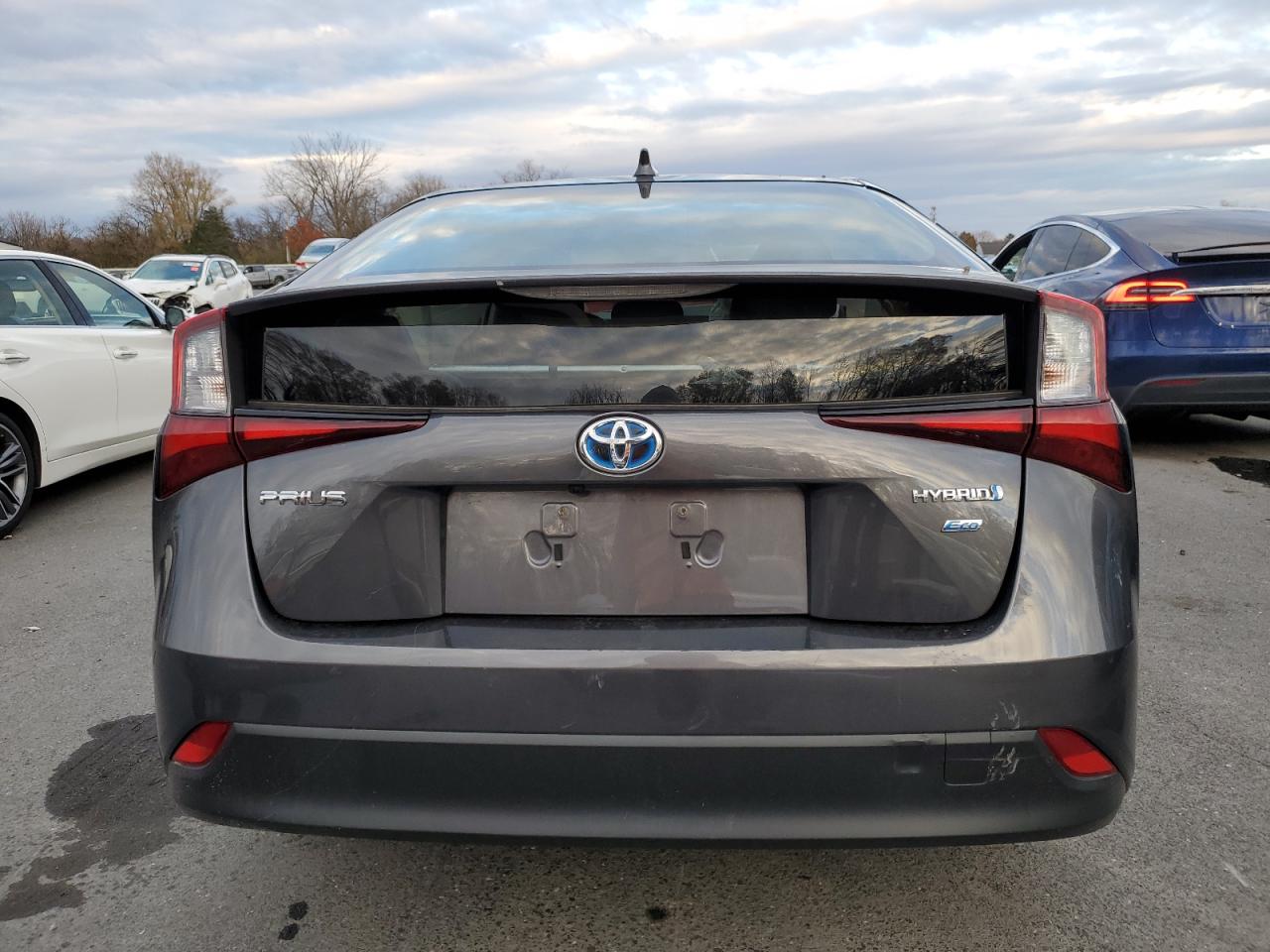 TOYOTA PRIUS NIGHT SHADE