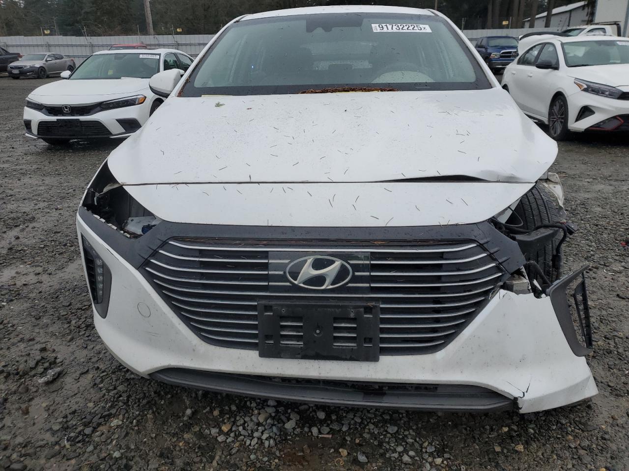 HYUNDAI IONIQ SEL