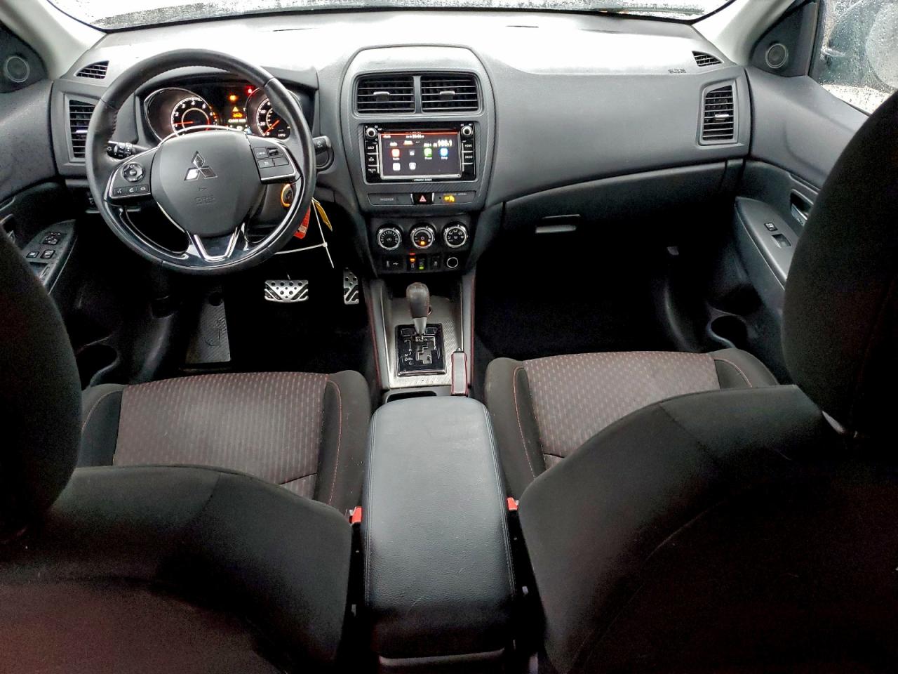 MITSUBISHI OUTLANDER ES