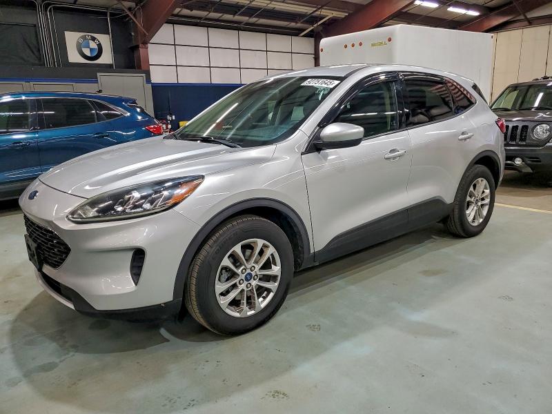 Global Auto Auctions: 2020 FORD ESCAPE SE
