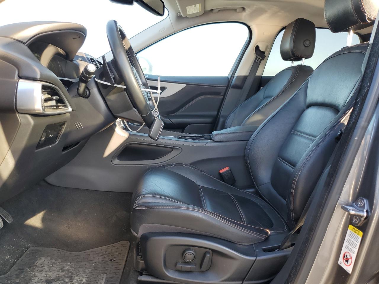 JAGUAR F-PACE PRESTIGE