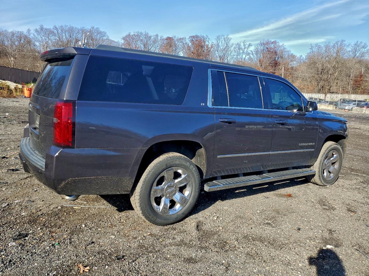 CHEVROLET SUBURBAN K1500 LT