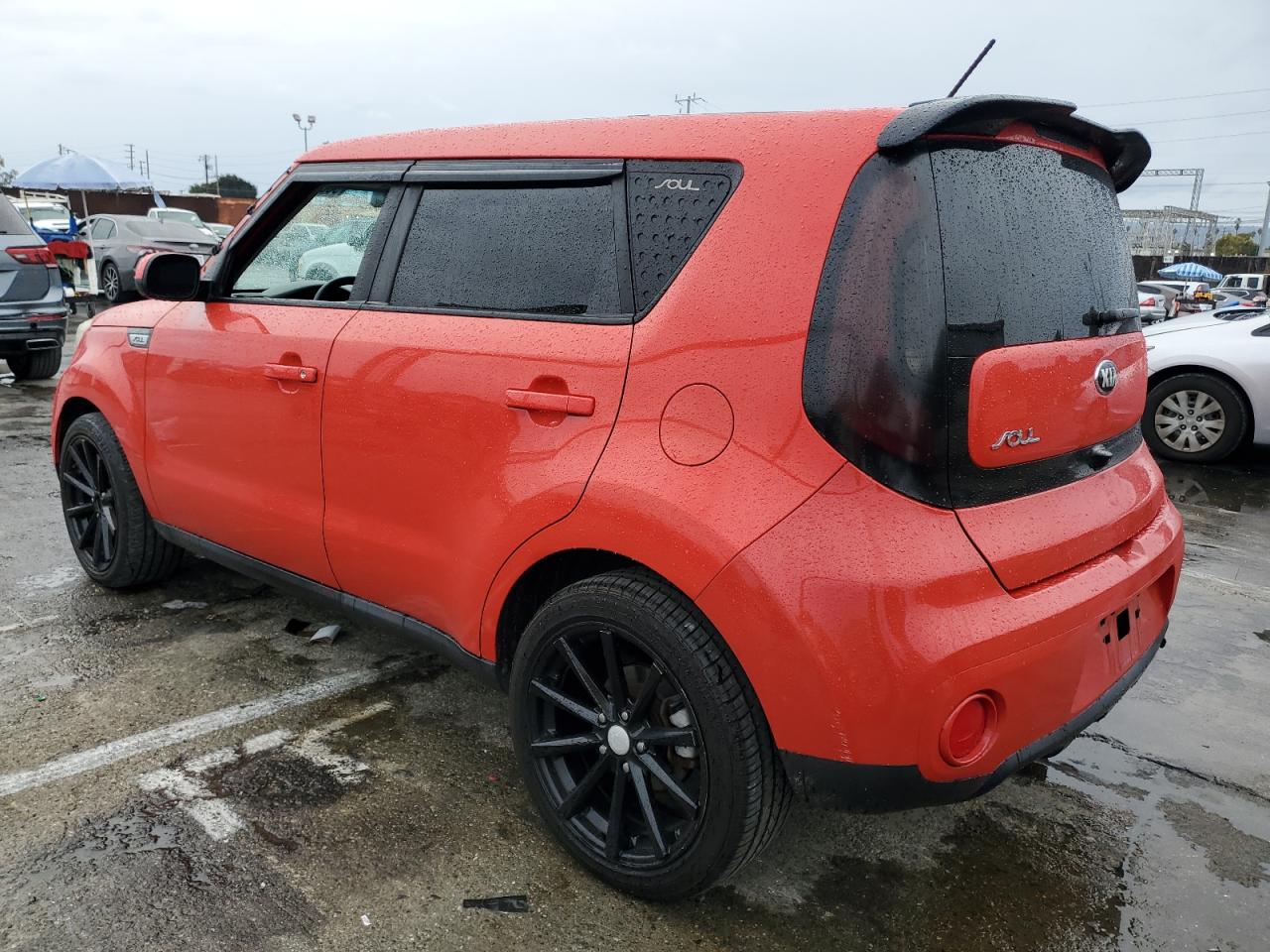 KIA SOUL +