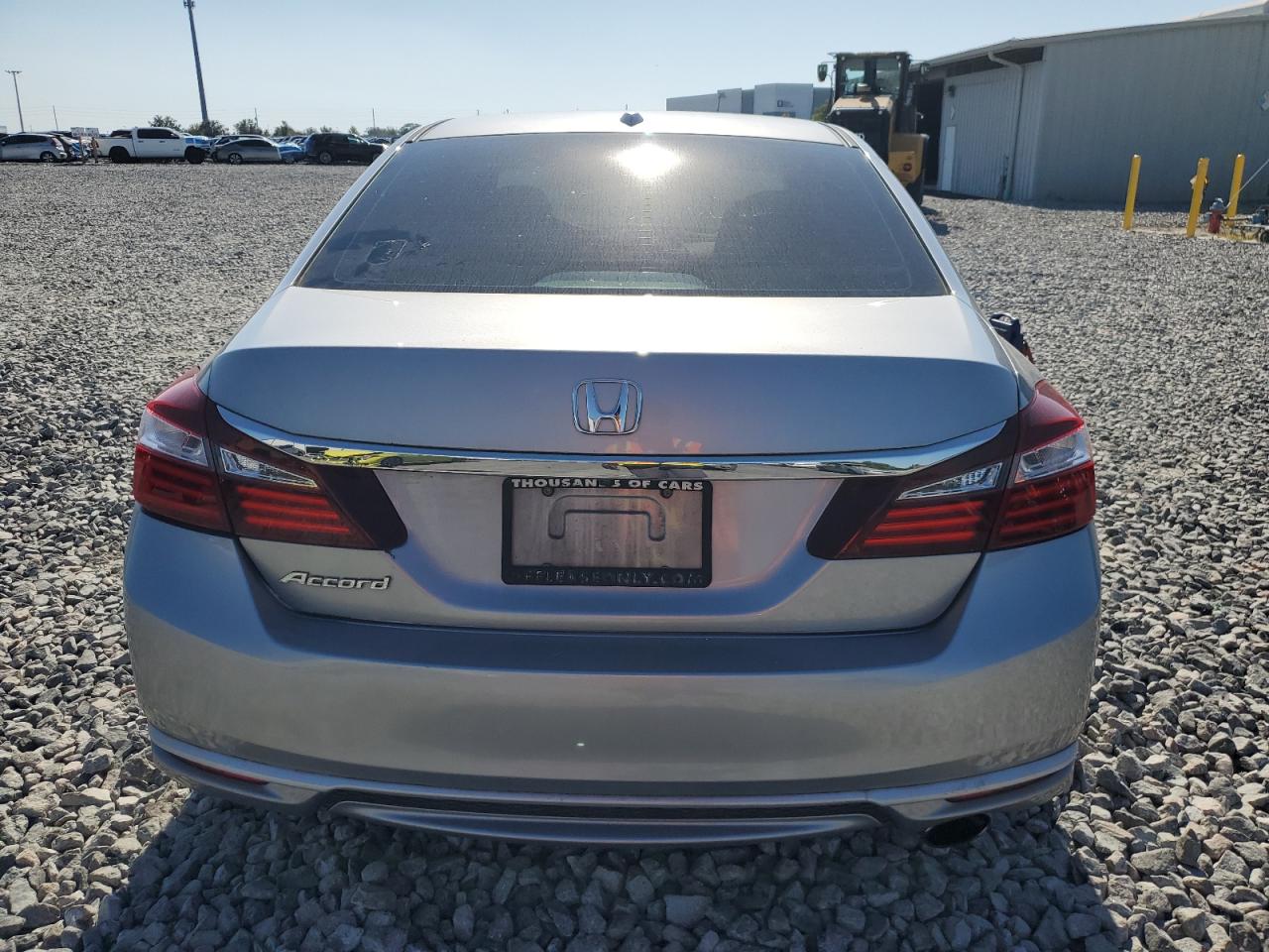 Lot #3316804403 2017 HONDA ACCORD EX