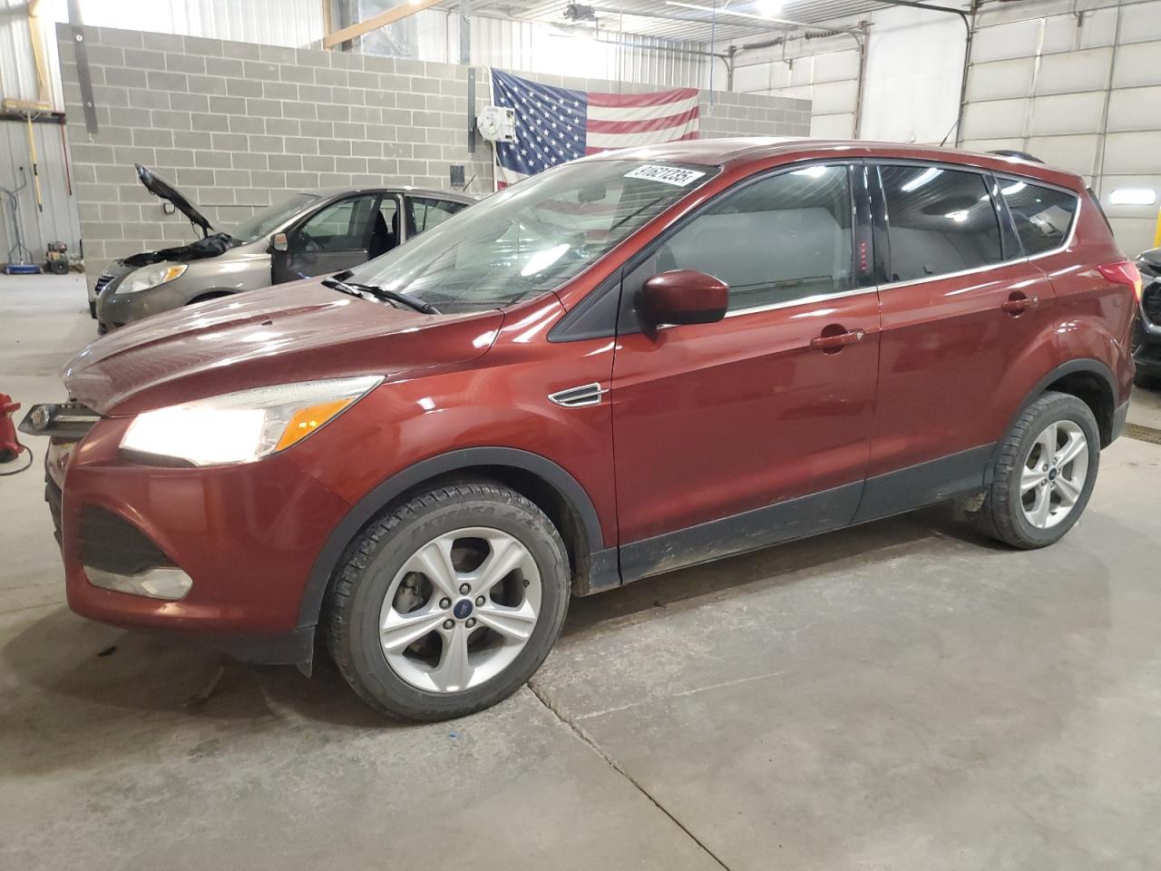 FORD ESCAPE SE