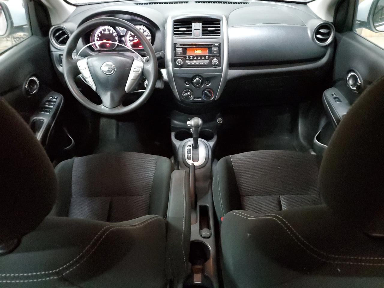 NISSAN VERSA S