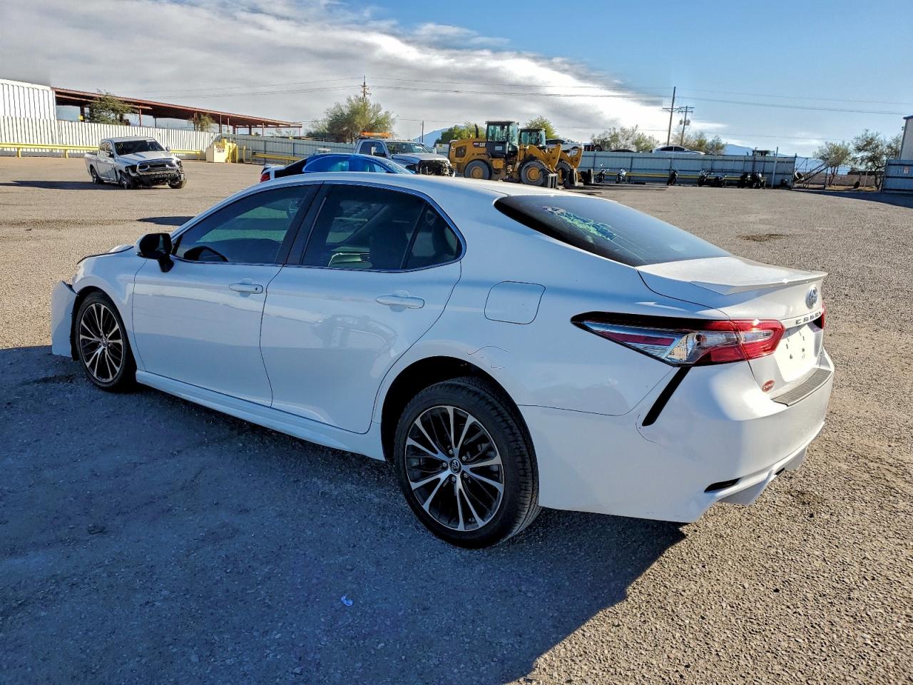 TOYOTA CAMRY L