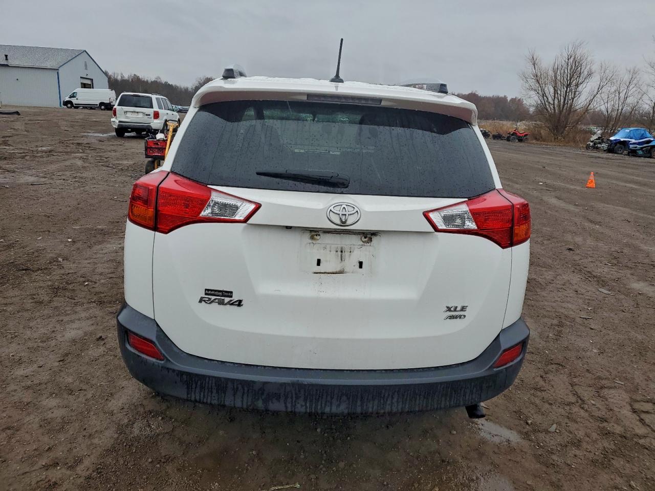 TOYOTA RAV4 XLE