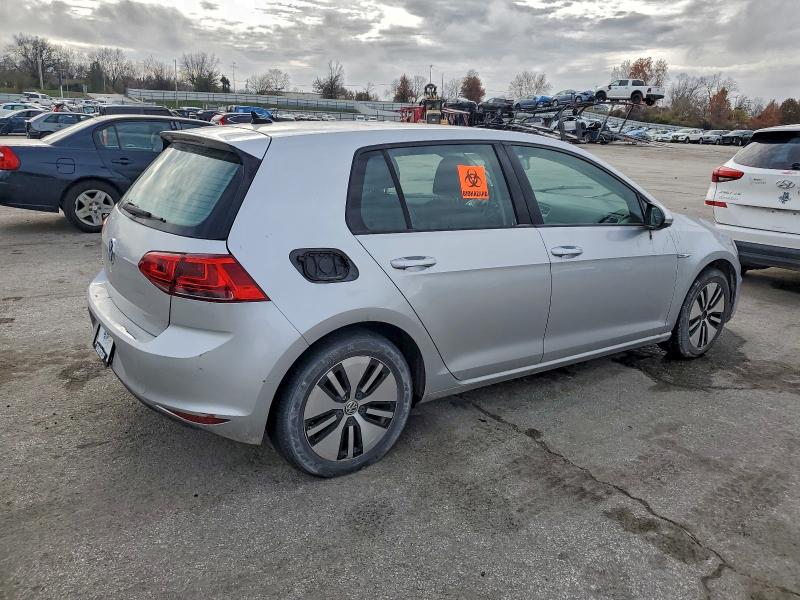 2016 VOLKSWAGEN E-GOLF SE #3304664957