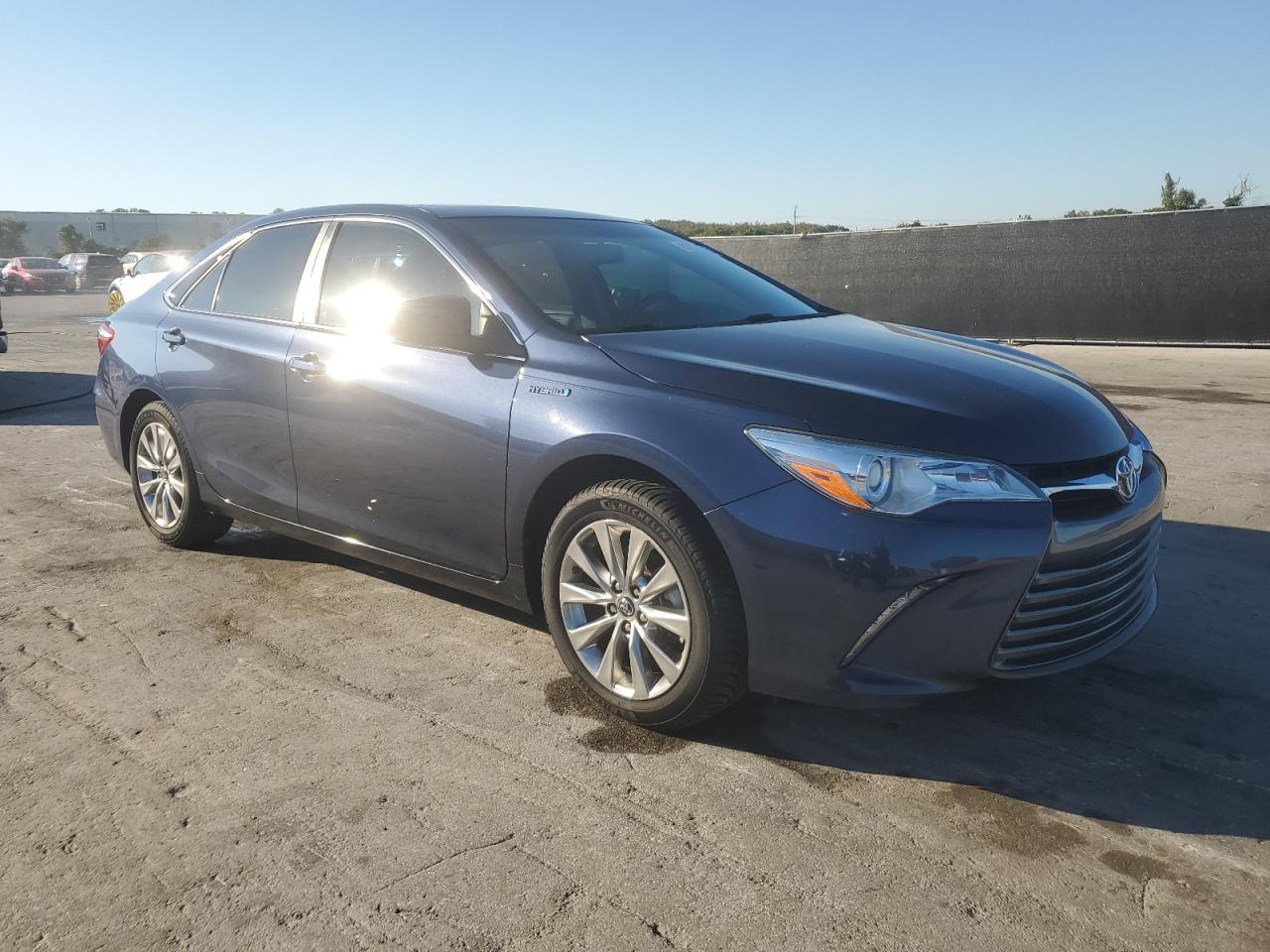 TOYOTA CAMRY HYBRID