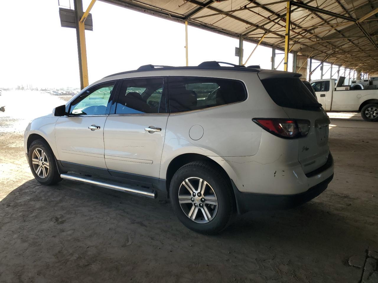 CHEVROLET TRAVERSE LT