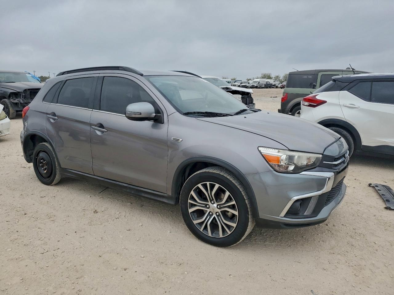 MITSUBISHI OUTLANDER SEL