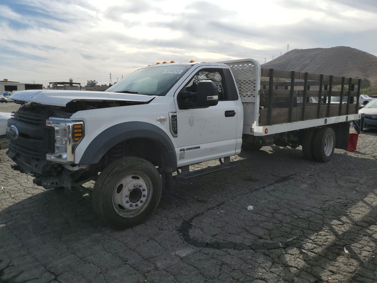 FORD F-550 SUPER DUTY