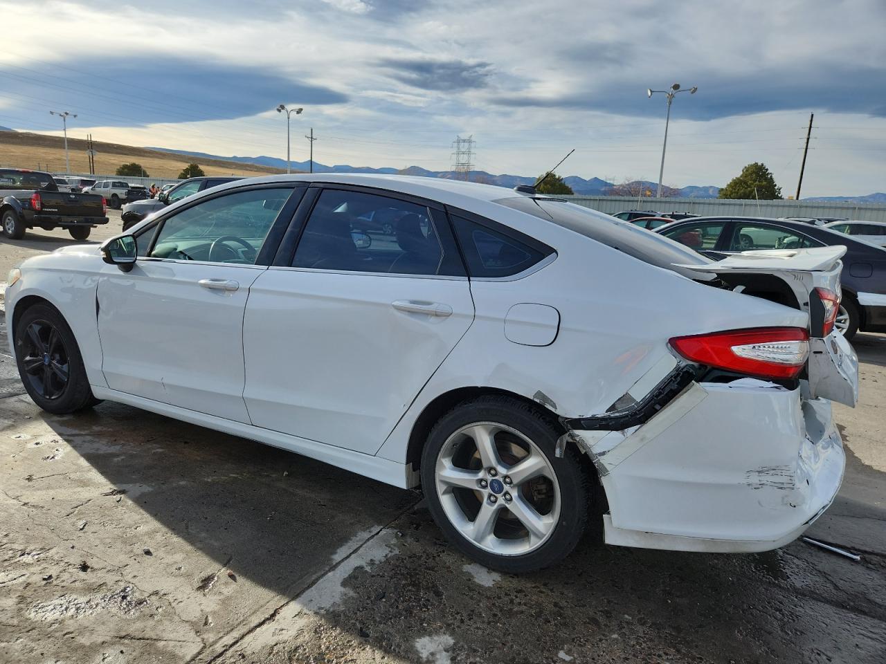 FORD FUSION SE