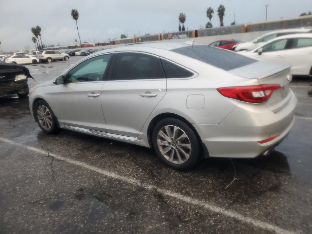 HYUNDAI SONATA SPORT