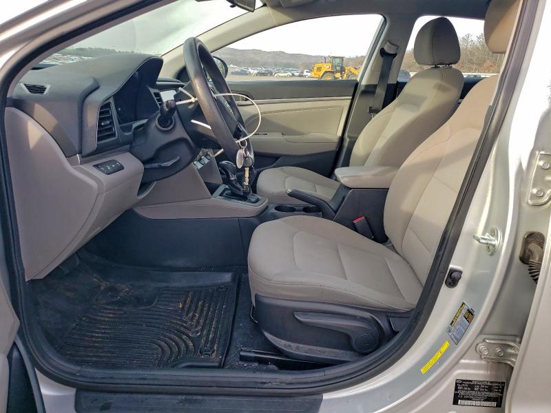 2019 HYUNDAI ELANTRA SE #3305305308