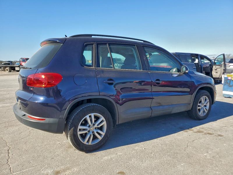 2016 VOLKSWAGEN TIGUAN S #3303604930