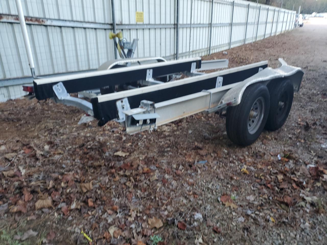Lot #3296289452 2021 VENT TRAILER