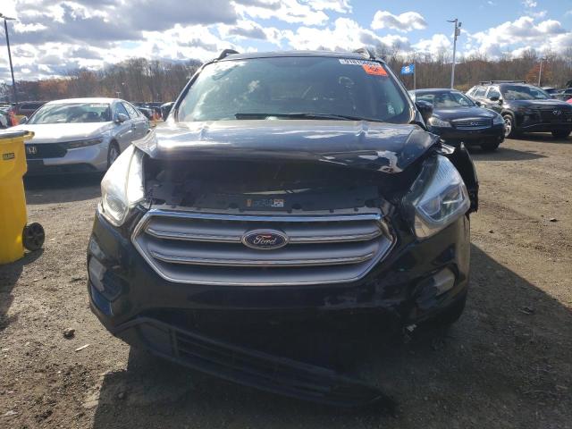 2017 FORD ESCAPE SE - 1FMCU9GD6HUE82570