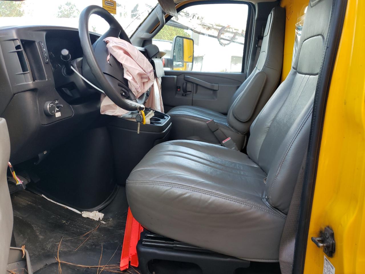 GMC SAVANA CUTAWAY G3500