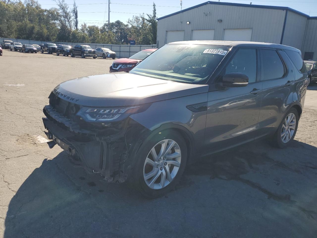 Lot #3297102535 2019 LAND ROVER DISCOVERY