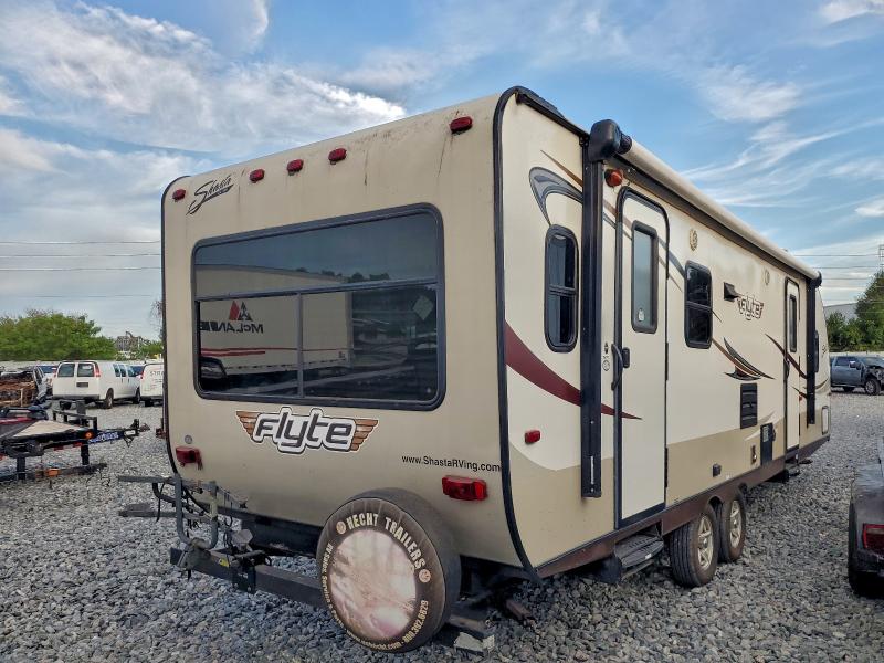 2015 USCG MOTORHOME #3301683625