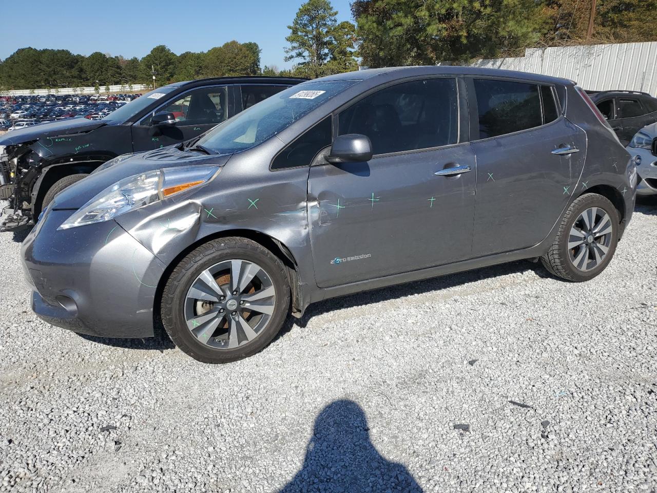 NISSAN LEAF S