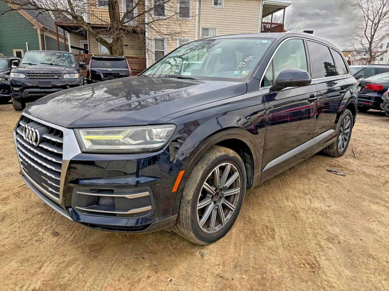 AUDI Q7 PREMIUM PLUS