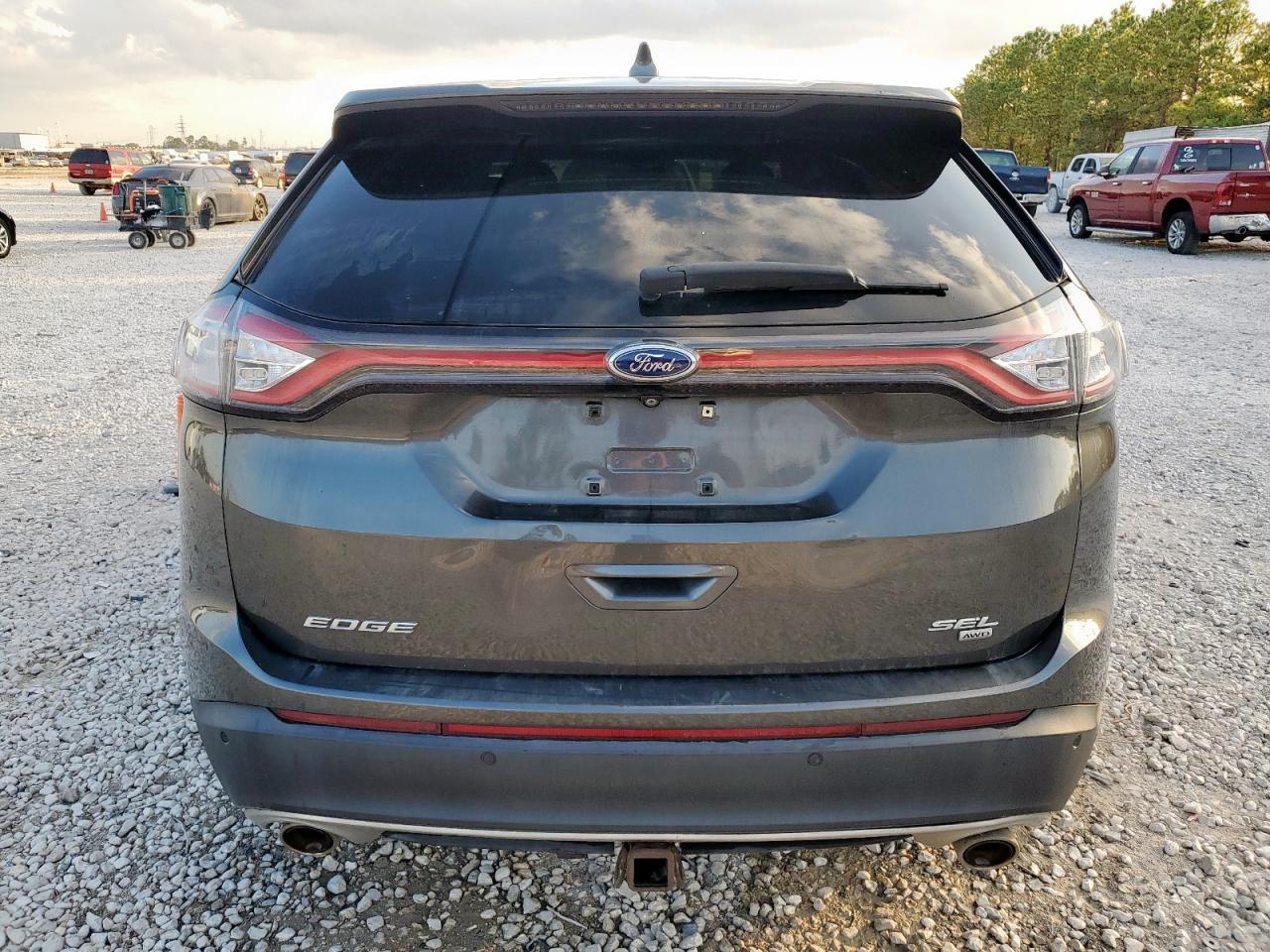 FORD EDGE SEL