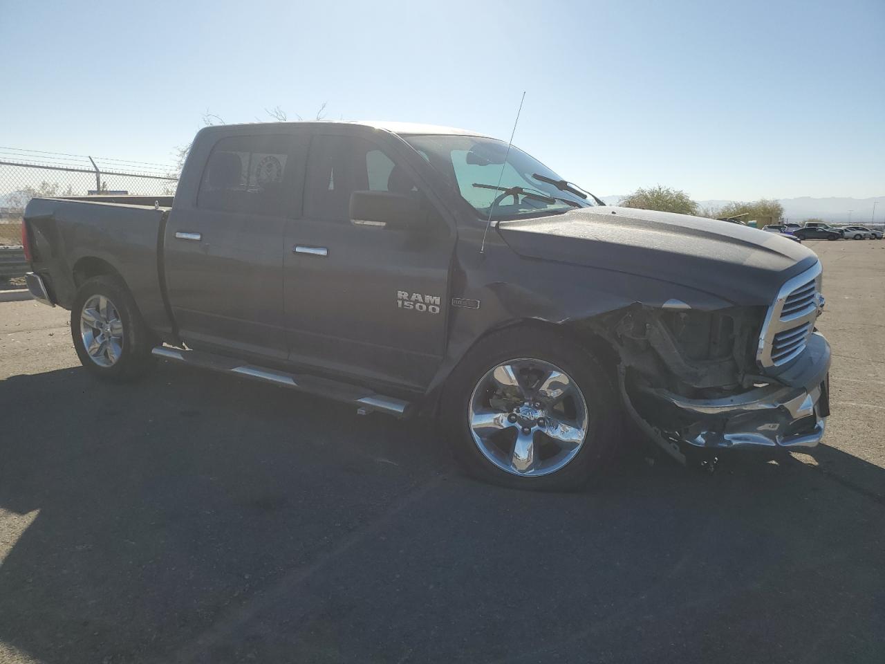 RAM 1500 SLT