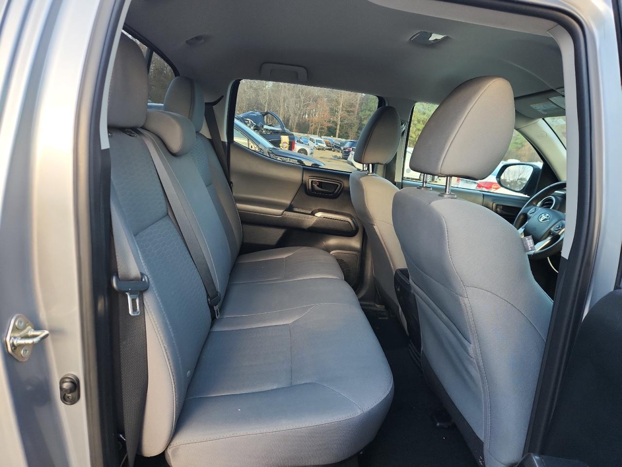 TOYOTA TACOMA DOUBLE CAB