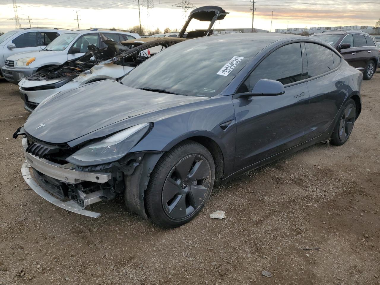 TESLA MODEL 3