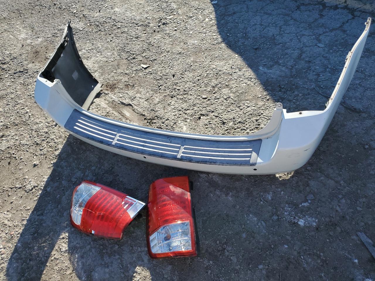 Lot #3296426651 2010 KIA SEDONA LX