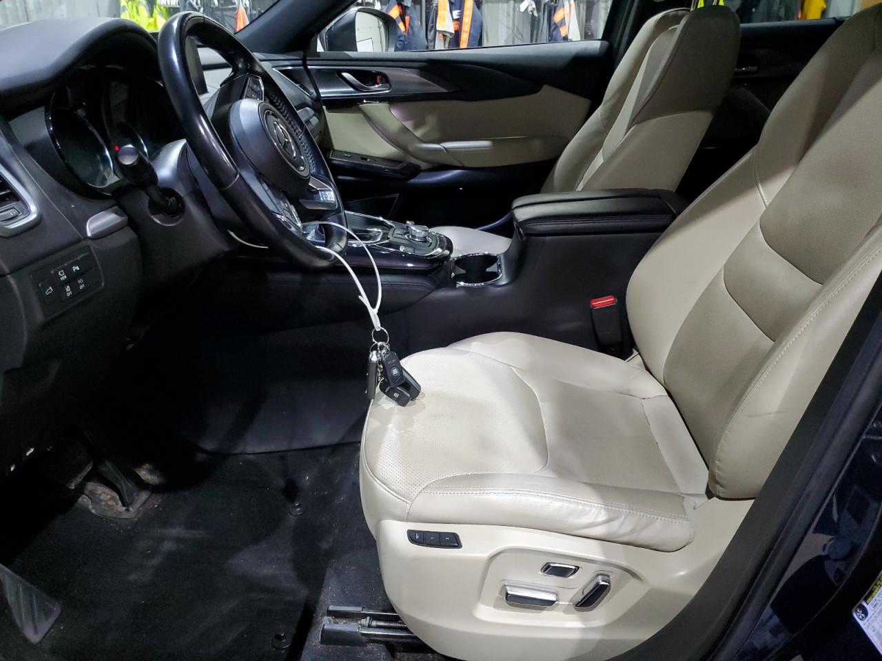 MAZDA CX-9 GRAND TOURING