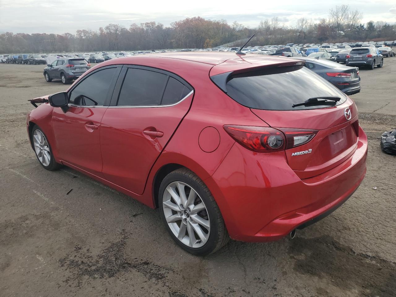 Lot #3308214191 2017 MAZDA 3 TOURING