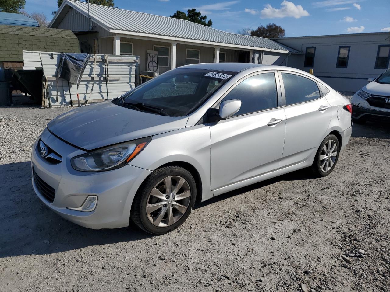 HYUNDAI ACCENT GLS