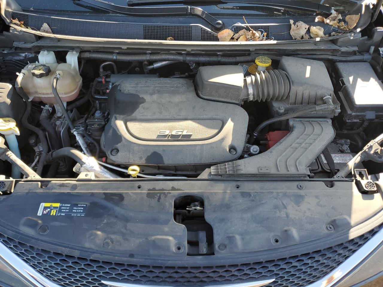 CHRYSLER PACIFICA TOURING