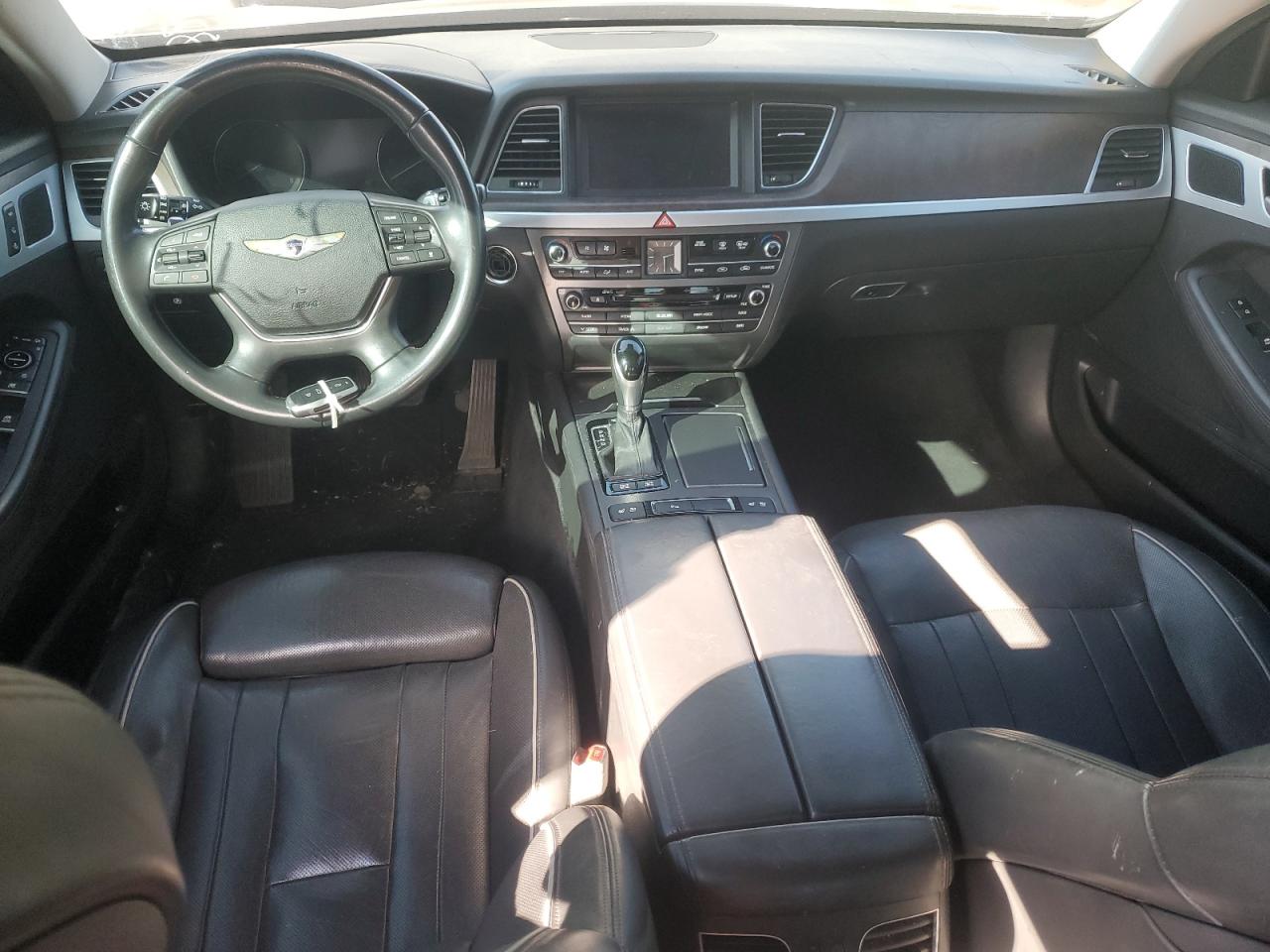 HYUNDAI GENESIS 5.0L