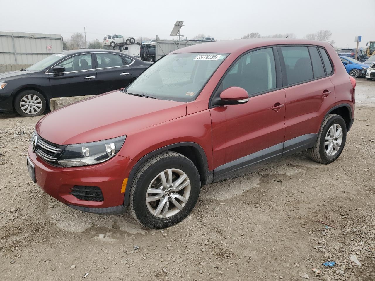 VOLKSWAGEN TIGUAN S